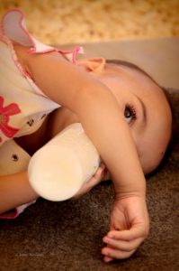 Baby in Zaatari © Tom Rübenach