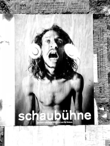 Hauptsache schrill: Werbung in Berlin Foto ©Tom Ruebenach