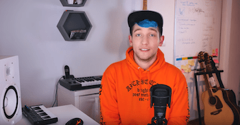 Der Youtuber Rezo in einem Screenshot während seines Videos "Die Zerstörung der CDU" | Quelle: Youtube