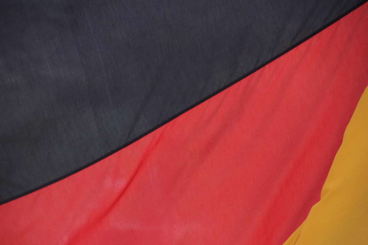 Deutschlandfahne - © Tom Rübenach